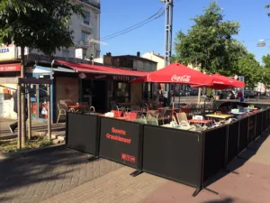 Fanju  » LA BUVETTE «  à Villeurbanne