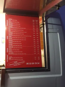 Camion Caza Pizza / Fouée (lundi,jeudi,samedi ) à Montsoreau