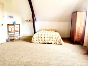 Chambres et table dhôtes camping Le Vieil Hôtel à Crocq