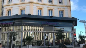 Hôtel brasserie l’escal (Le Printemps) à Marseille
