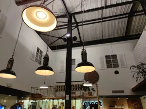 Le Loft Bar à Pizza à Montagnat