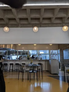 Restaurant Mingway à Pantin