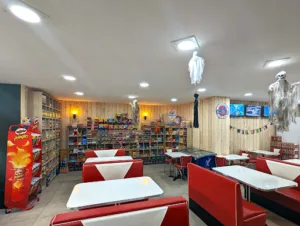 Snack Lol In Usa à Hyères