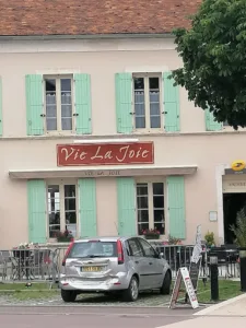 Vie La Joie à Venoy