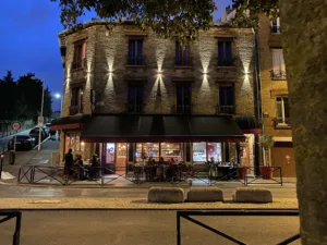 Hôtel Marinha à Gentilly