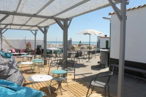 Les Copains Bâbord – La Cabane ostréicole des Huîtres Famille Le Corre à La Flotte