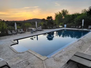 Camping Les Charmes à Saint-André-d'Allas