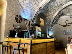 Restaurant Les Tables Du Cloitre à Moustiers-Sainte-Marie