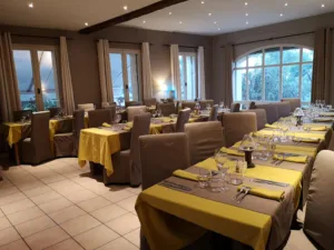 La Tour Sarrasine Maitre restaurateur cuisine Maison. à Poilhes