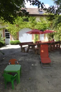 Le poirier au loup, rest-ô-livre à Avallon