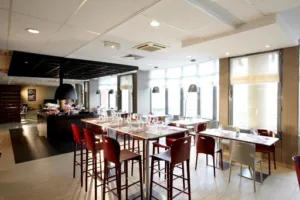 Restaurant Campanile Saint Quentin en Yvelines à Montigny-le-Bretonneux