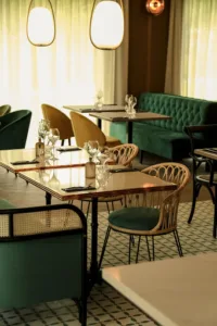 YCY restaurant à Croix