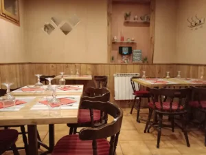 Restaurant l’Arrosoir à Savigné-l'Évêque