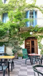 La Tour Cassée à Valvignères