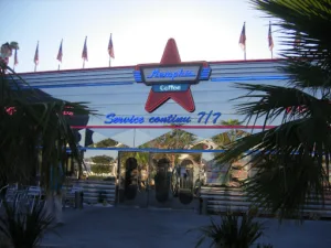 Memphis – Restaurant Diner à Aubagne