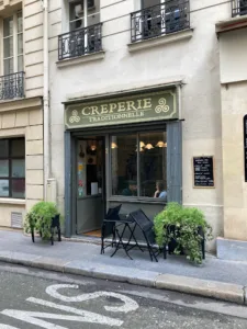 Crêperie Traditionnelle à Paris
