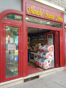 MARCHE SAINTE ANNE à Rennes