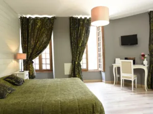 Logis Hôtel le Relais à Hauterives