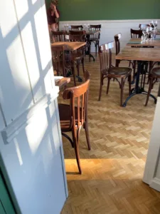 Les Dodus en Ville à Puy-l'Évêque