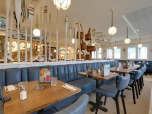 Léon – Les Clayes Sous Bois à Les Clayes-sous-Bois