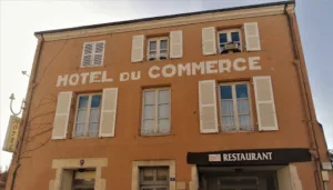 Hôtel du commerce à Civray