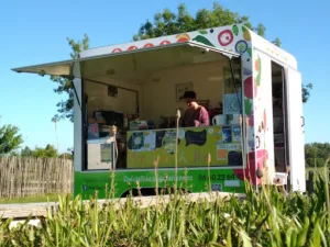 Mon Truc A Part cuisine embarquée végétarienne à Tours