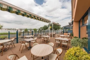 Logis Hôtel-Restaurant Au Poisson dArgent à Mauges-sur-Loire