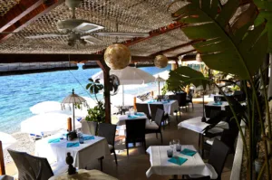 Papaya Beach à Èze