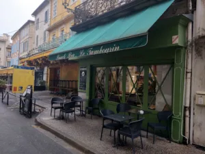Bar Le Tambourin à Arles