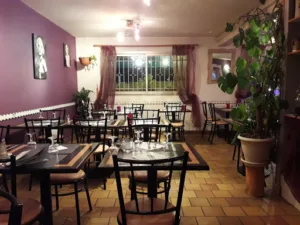 Restaurant Hollywood Pizza à Le Rouret