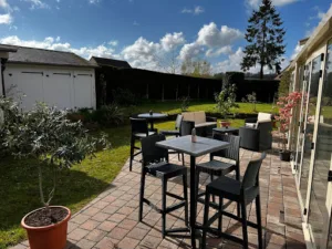 Hostel La Source à Saint-Cyr-du-Bailleul