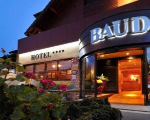 Hôtel Restaurant Baud à Bonne