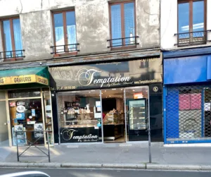 Temptation By Charles David. à Les Lilas