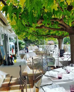 A l’ombre des Muriers – Restaurant La-Colle-sur-Loup à La Colle-sur-Loup