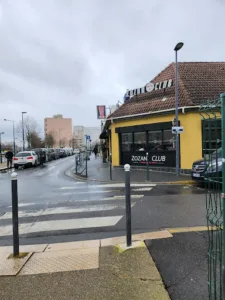 Zozan à Villeneuve-la-Garenne