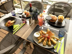 Le Mativio – Restaurant Brasserie Pizzeria à Mandelieu-La Napoule