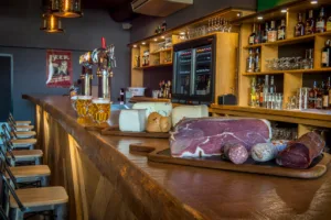 KGB  Bar & Restaurant à Anglet