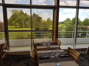 Restaurant Du Golf Club à Querrieu