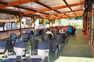 Restaurant La Rivière à Valence-en-Poitou