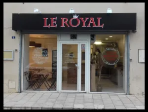 Le Royal à Corneilhan