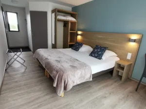 Logis Hôtel Au Moyne de Saire à Réville