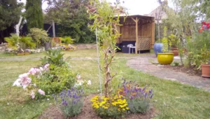 MusicHome Chambres dhôtes avec SPA île-de-France. Love room SPA, romantique essonne, piscine, et Tâble d’hôte à Plessis-Saint-Benoist