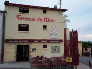La Taverne de l’Ours à Les Martres-d'Artière