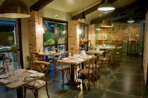 La Rose des Vents by Kyriad Prestige à Mérignac