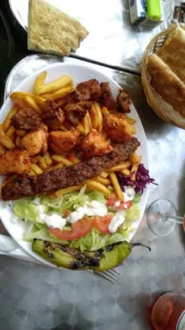 sultan kebab restaurant à Saint-Louis