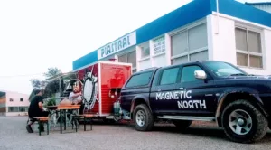 Magnetic north à Pieusse