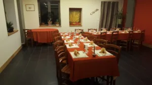 Restaurant Le Carlades à Saint-Étienne-de-Carlat