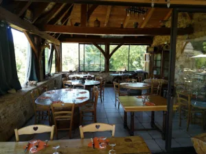 La Halle Paysanne RELAIS DU PAYSAN RESTAURANT TYPIQUE à Carlux