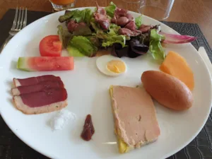 Le Renouveau à Perreux