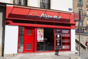 Pizza Hut à Courbevoie